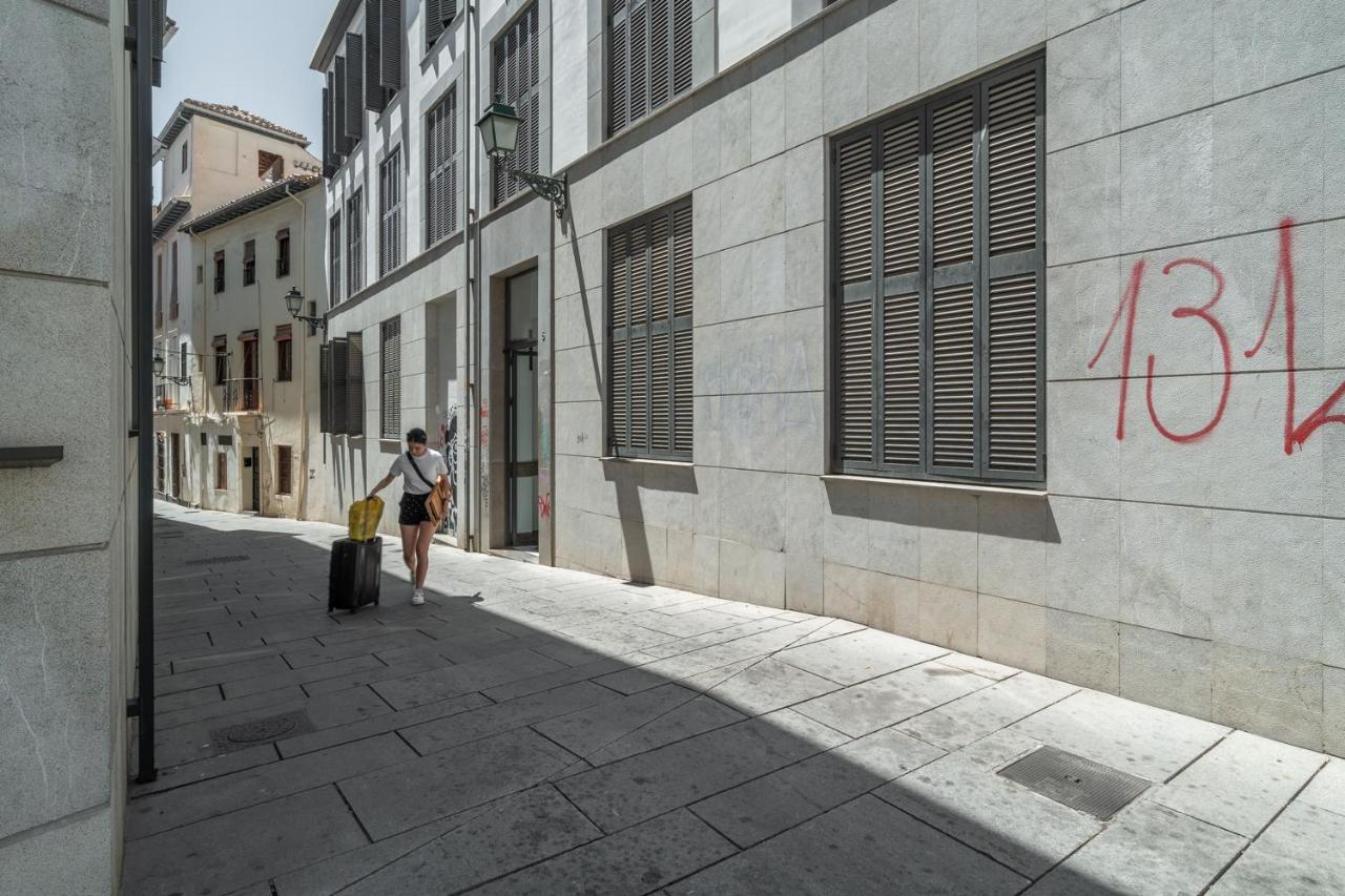 Tuguest Postigo II Catedral Apartment - Free Parking Granada Luaran gambar