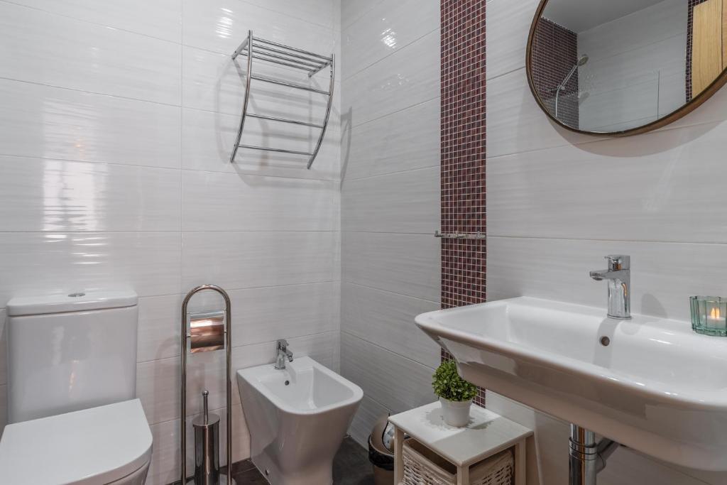 Tuguest Postigo II Catedral Apartment - Free Parking Granada Luaran gambar
