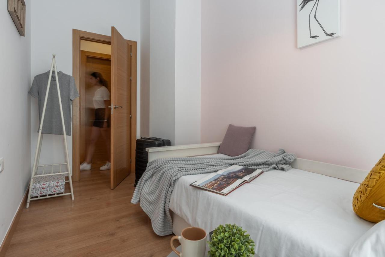 Tuguest Postigo II Catedral Apartment - Free Parking Granada Luaran gambar